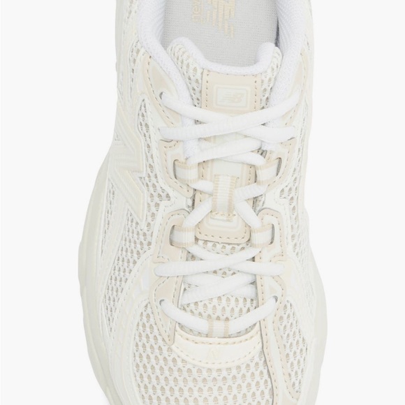 New Balance Gender Inclusive Bisque/Angora 740 Sneaker - Picture 4 of 5